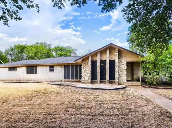 1760 S Duncanville Rd, Cedar Hill, TX 75104