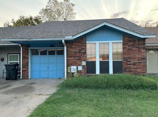 14239 S Hickory Pl, Glenpool, OK 74033