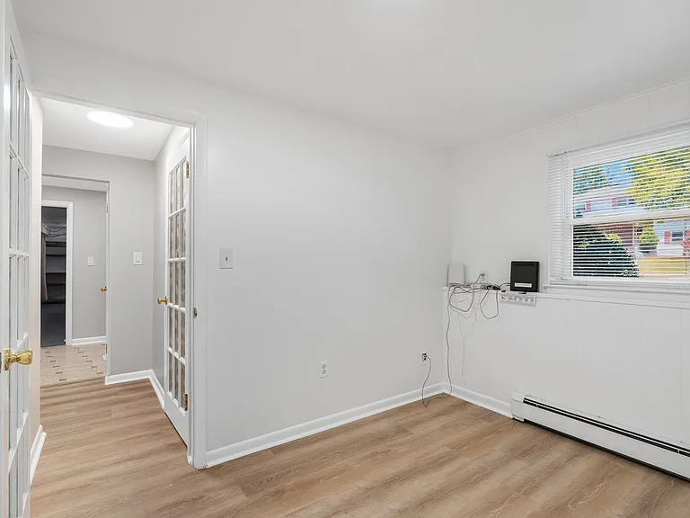 25 Cleveland Ave — Photo 34