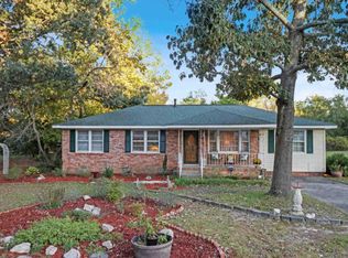 225 Vernon Dr, Lexington, SC 29073