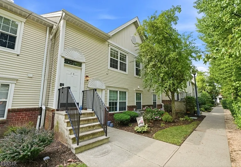 50 Pine St #I-2 — Photo 1