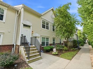 50 Pine St #I-2, Montclair, NJ 07042