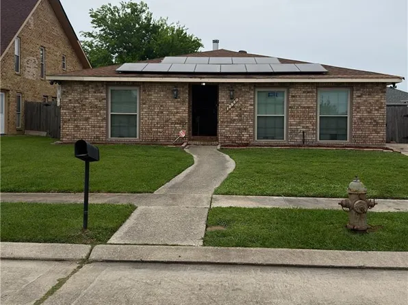 12940 Chanelle Ct, New Orleans, LA 70128