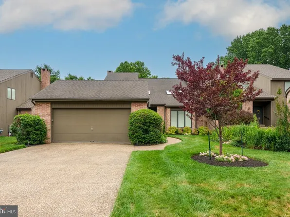 109 Downs Dr, Wilmington, DE 19807