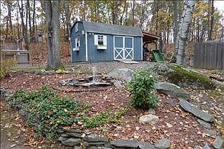 2nd image of 3 Honeywell Ln