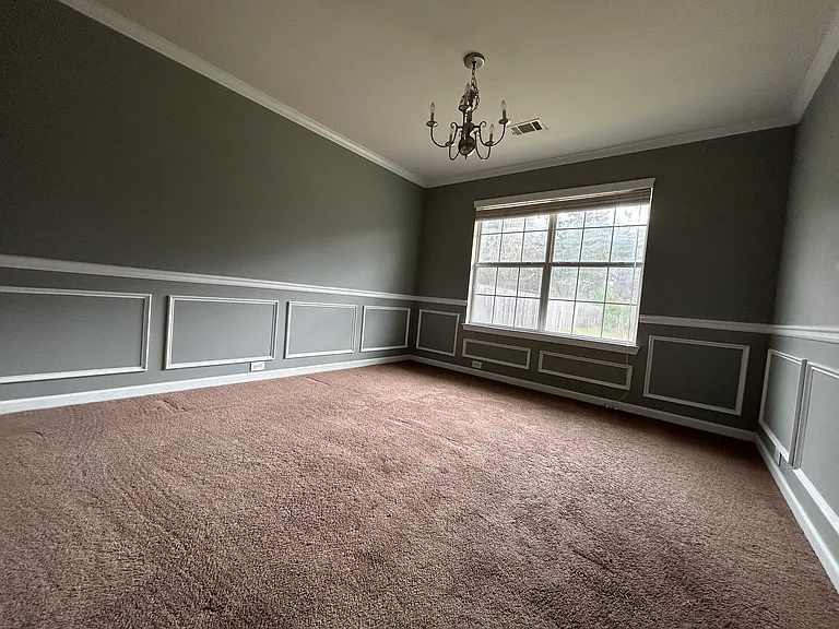 1040 Baltic Way — Photo 11