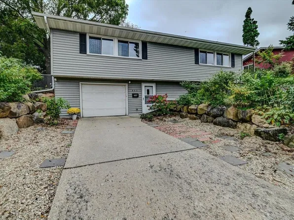 457 Hilltop Drive, Madison, WI 53711