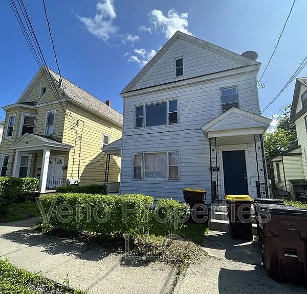 25 William St #B — Photo 1