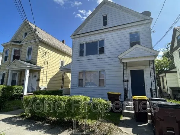 25 William St #B, Mechanicville, NY 12118