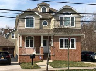 5851 Amboy Rd, Staten Island, NY 10309