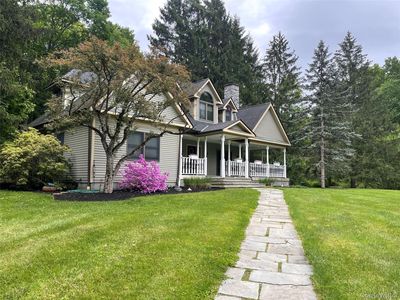256 Overlook Road, Poughkeepsie, NY, 12603