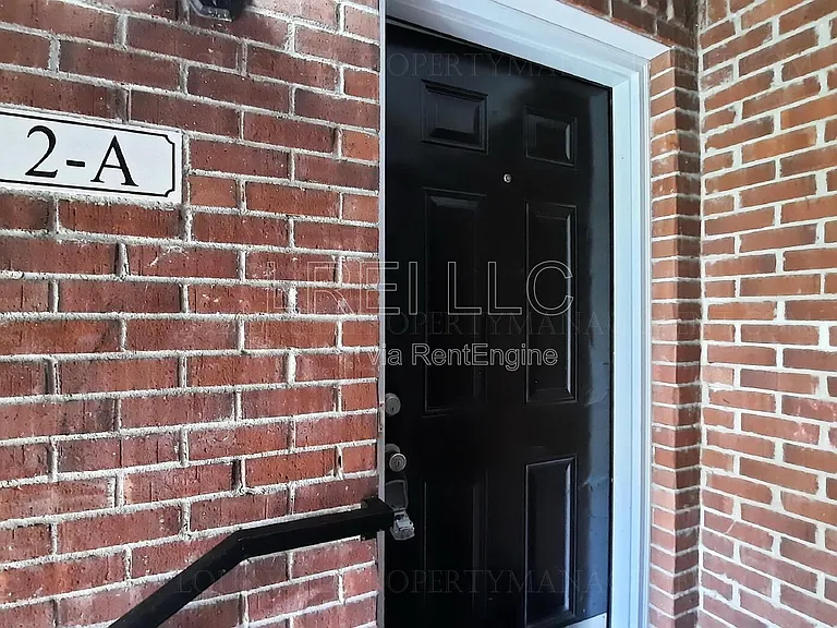 304 Keeneland Dr #2A — Photo 13