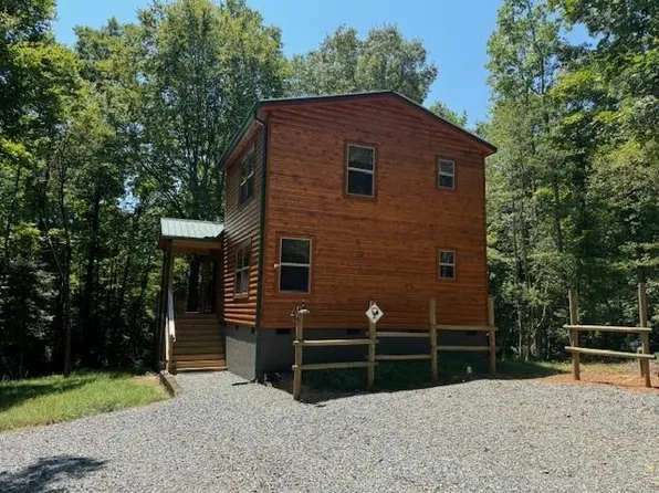 25 Coles Pl, Murphy, NC 28906