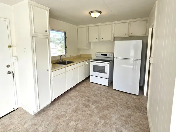 45-119 Waikapoki Rd #C, Kaneohe, HI 96744