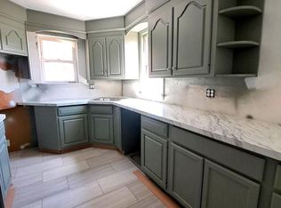 1802 Maple St, Wilmington, DE 19805