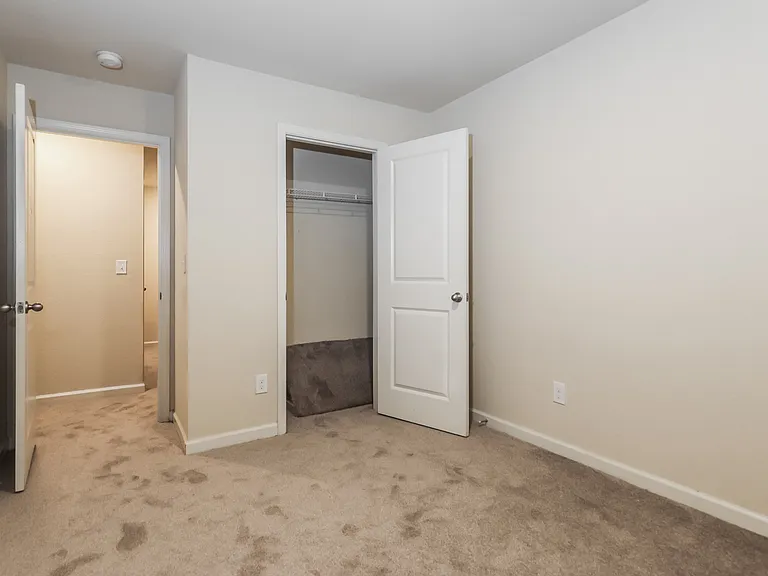308 Highwood Ln — Photo 13