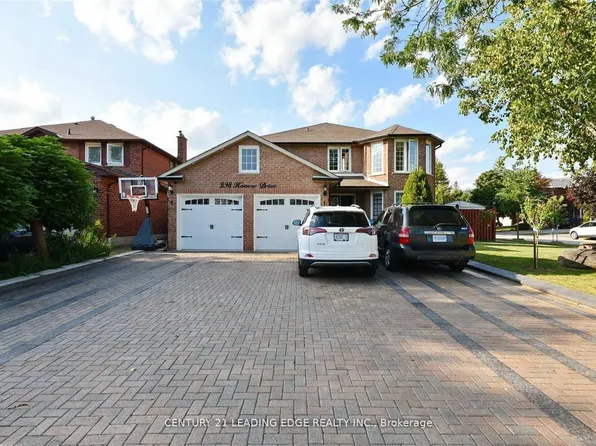 298 Hoover Dr, Pickering, ON L1V 5S1