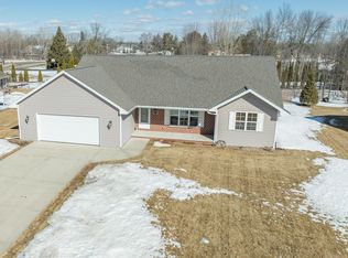 2576 Honey Clover Ct, Green Bay, WI 54313