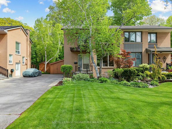 46 Plateau Cres, Toronto, ON M3C 1M8