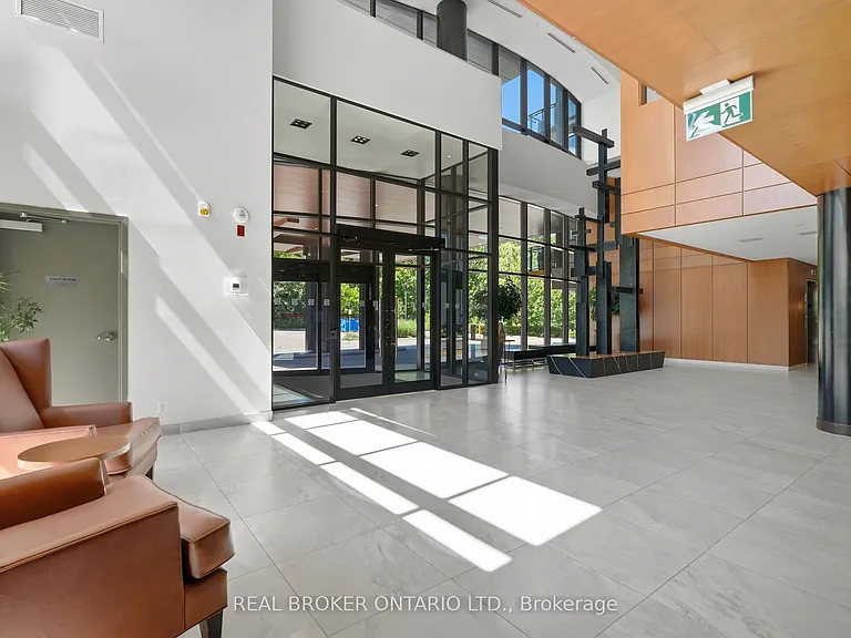 1575 Lakeshore Rd W #366 — Photo 5