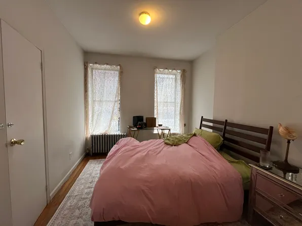 132 Allen Street image 1 of 7