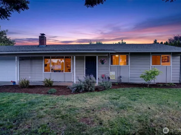 1301 NW 102nd Street, Vancouver, WA 98685