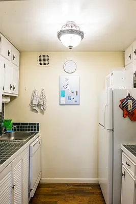 Rented by Citi Habitats | media 22