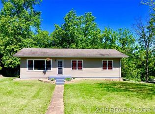 172 Elm Tree Ln, Camdenton, MO 65020