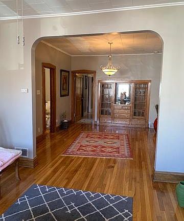 3rd image of 3013 N Hamlin Ave #2