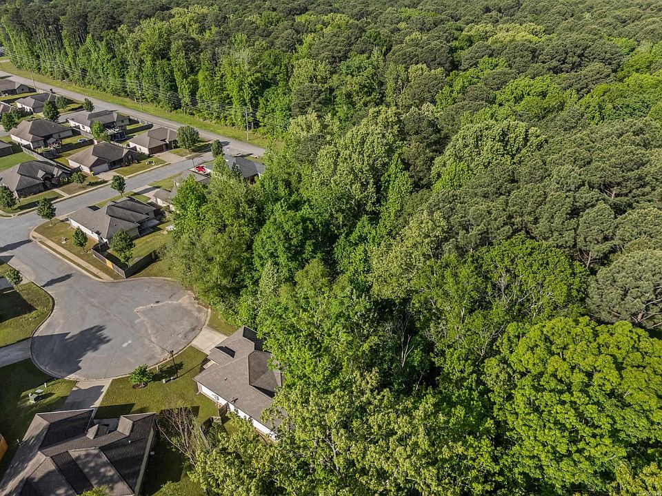 1st image of Carmichael Rd