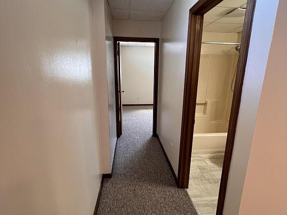 5th image of 252 Ohio Ave