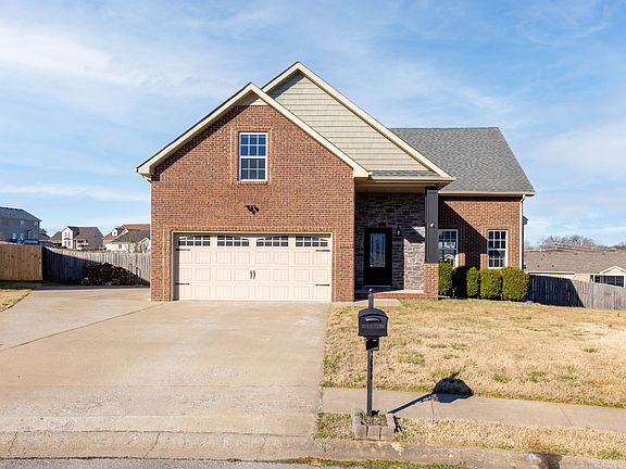 2nd image of 1039 Reagan Ct