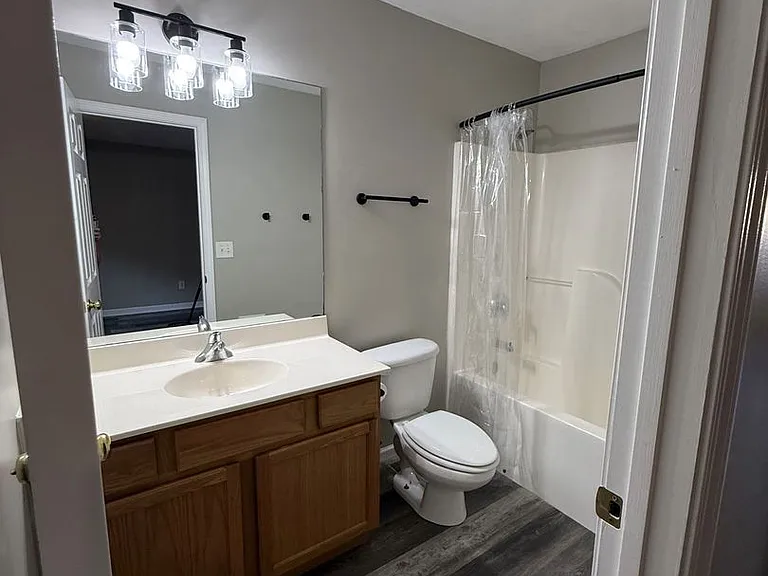 4825 Poplar Crest Way — Photo 7