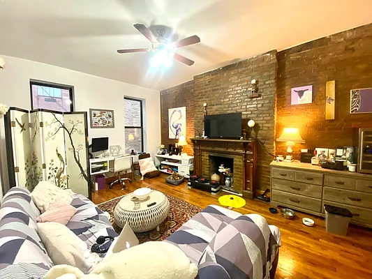 Rented by Corcoran | media 6