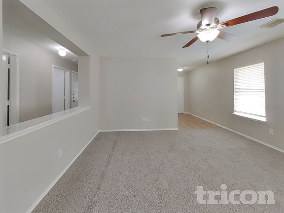 3rd image of 20919 Gastonbury Ln
