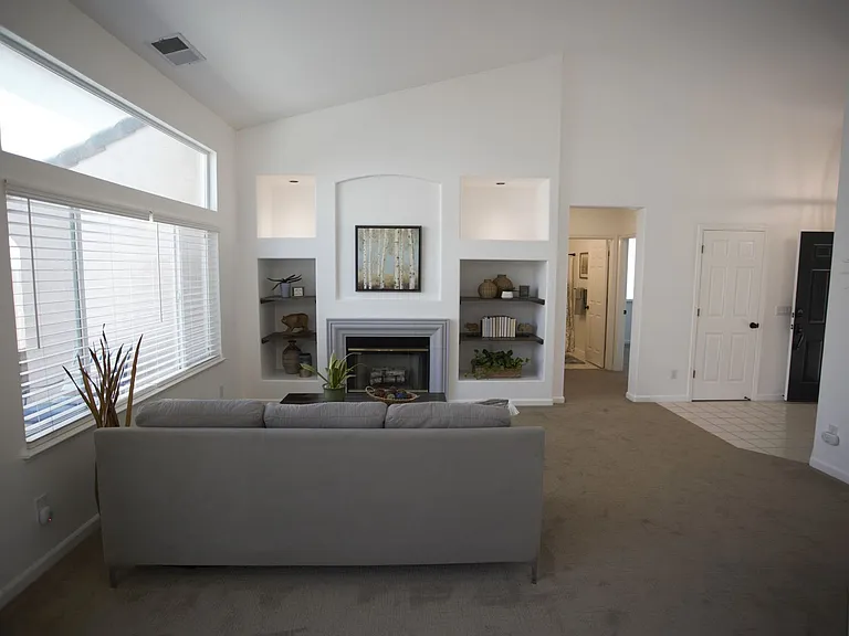8 Constantine Ct — Photo 9