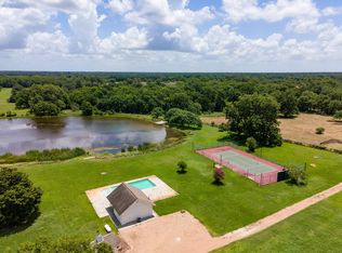 2908 Robichaux Rd, Brookshire, TX 77423