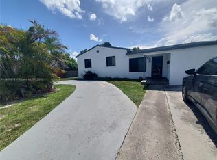 17620 NE 8th Pl, Miami, FL 33162