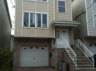 212 E Jersey St, Elizabeth, NJ 07206