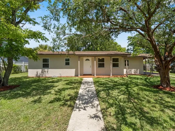 1524 Providence Blvd, Deltona, FL 32725