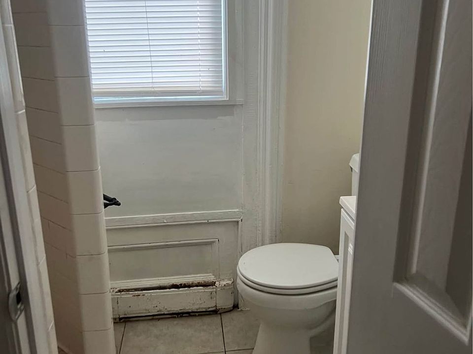 2nd image of 51 Hooker Ave APT 1