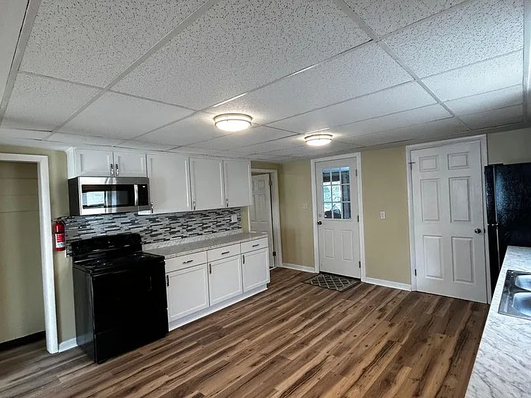 158 Fallbrook St #158 — Photo 27