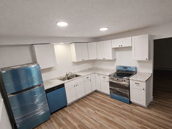 3rd image of 1216 Townsend Ave #1