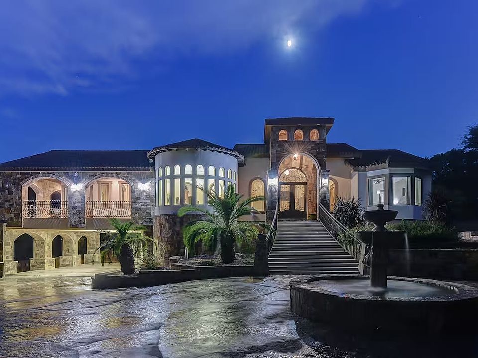 1st image of 143 Skyforest Dr