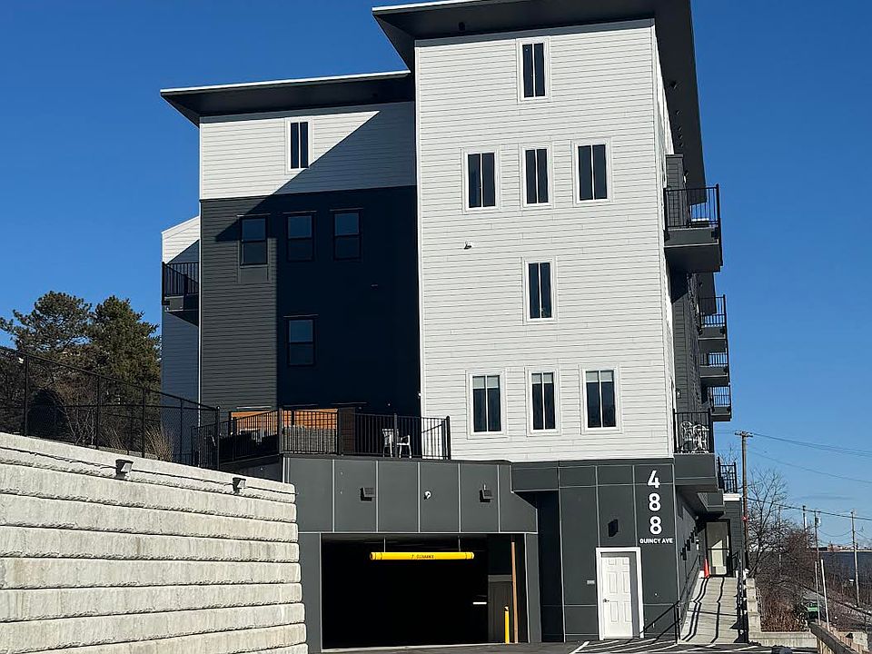 1st image of 488 Quincy Ave #6R