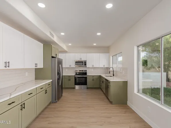 281 N BROOKSIDE Street, Chandler, AZ 85225