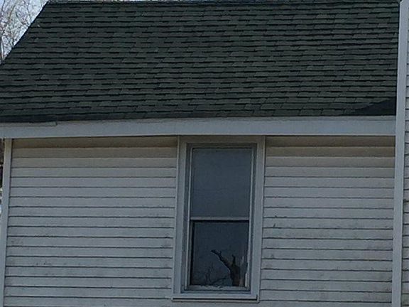 3rd image of 1000 E Nebraska Ave