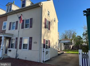 213 Market St, Bristol, PA 19007