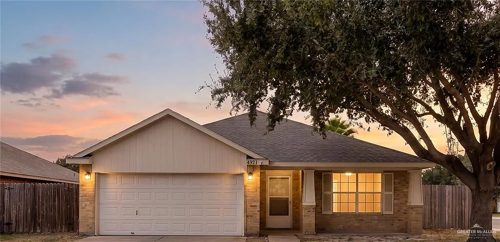 4 bed, 2.0 bath, 1808 sqft, $1,850 — Photo 1