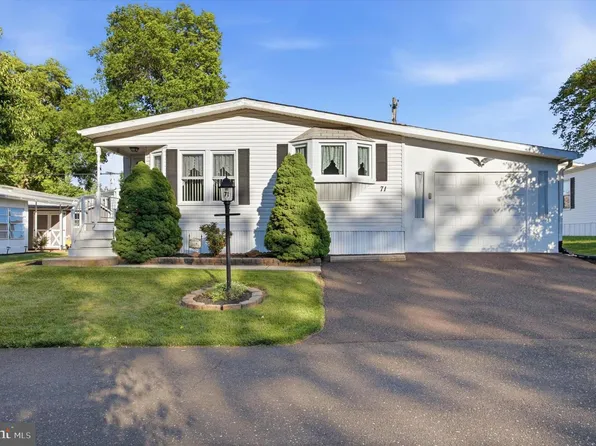 71 Cowbell Ln, Chalfont, PA 18914